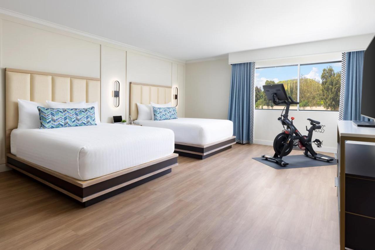 The Anza-A Calabasas Hotel Exterior photo