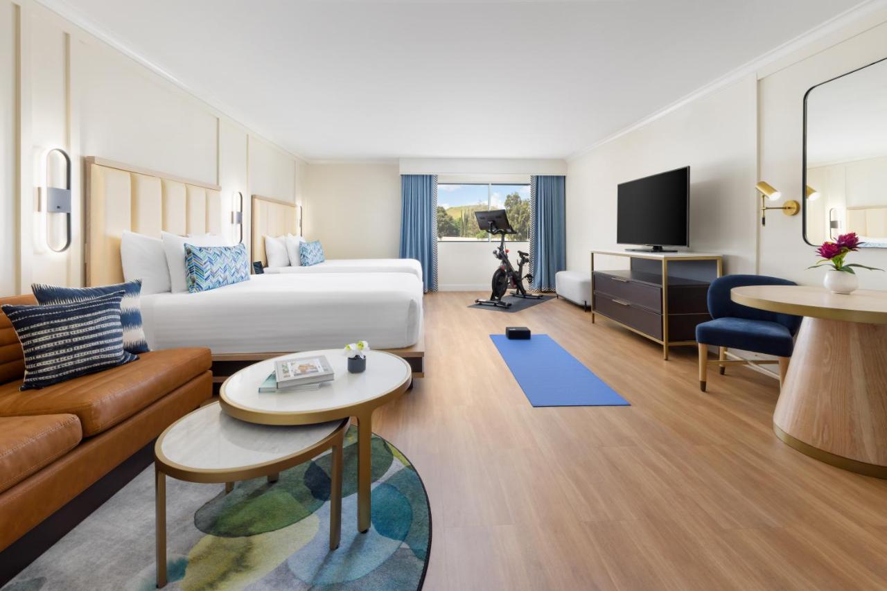 The Anza-A Calabasas Hotel Exterior photo
